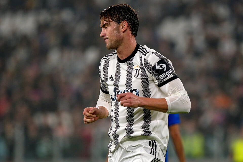 Dusan Vlahović transfer PSG Juventus